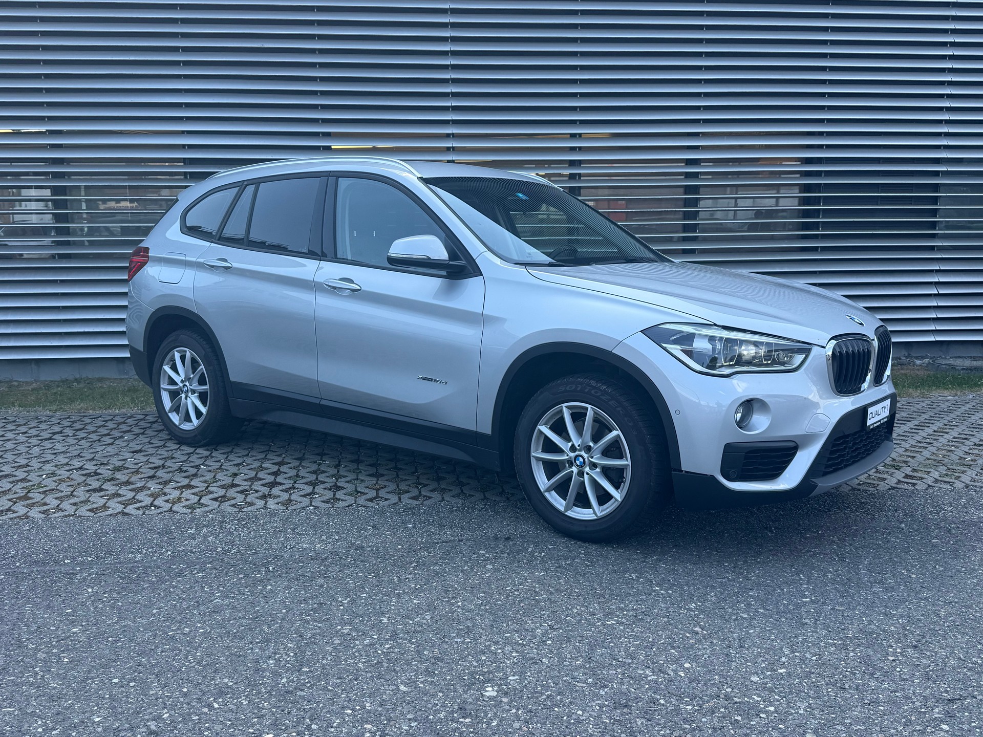 BMW X1 xDrive 18d Sport Line Steptronic-image-1