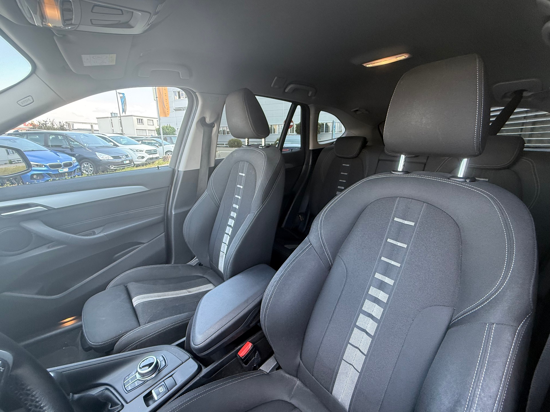 BMW X1 xDrive 18d Sport Line Steptronic-image-3