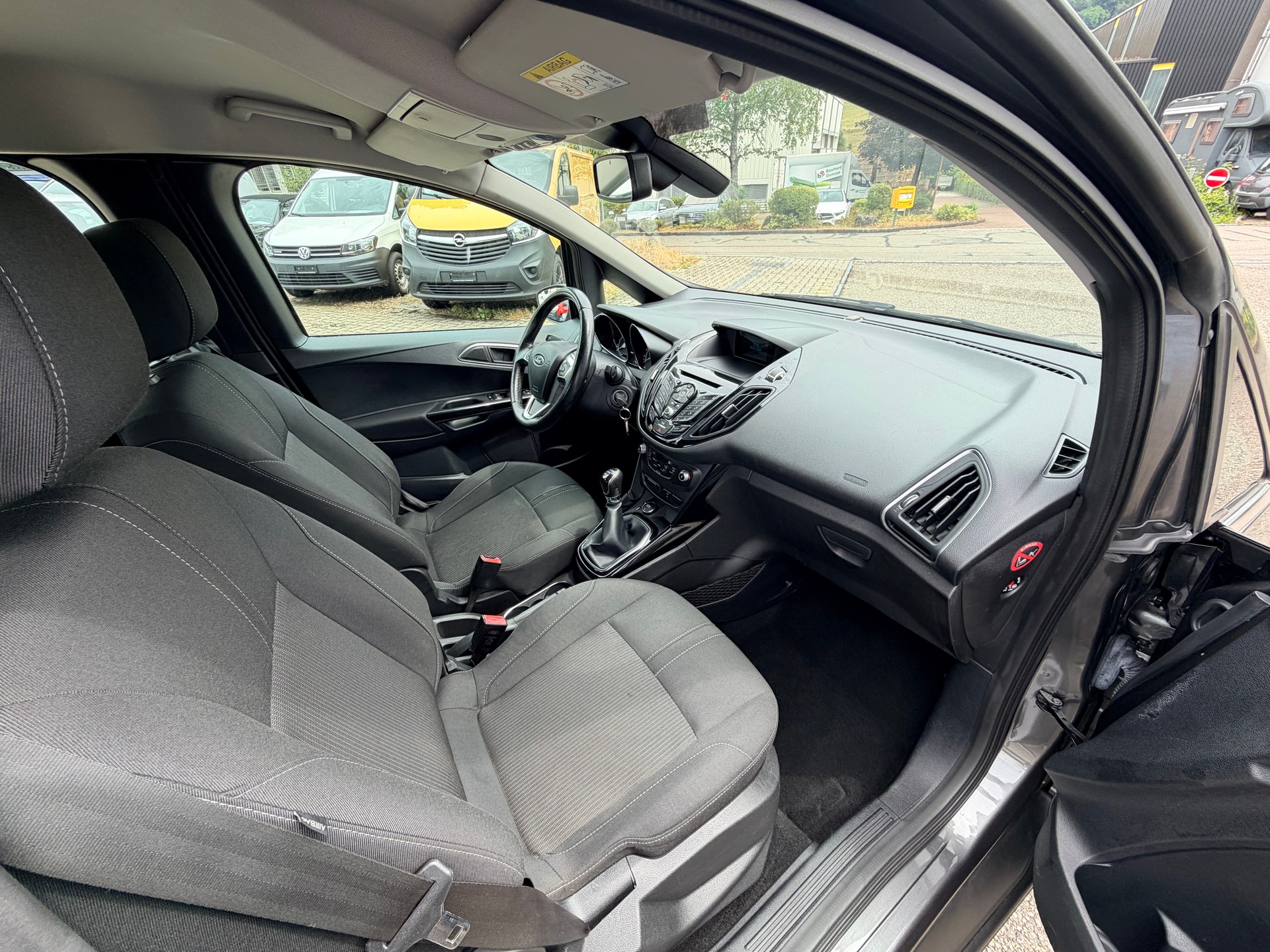 FORD B-Max 1.5 TDCi Titanium-image-9