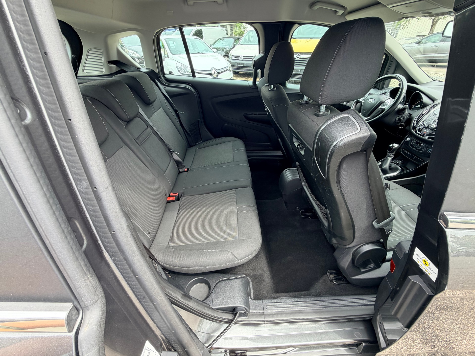 FORD B-Max 1.5 TDCi Titanium-image-10