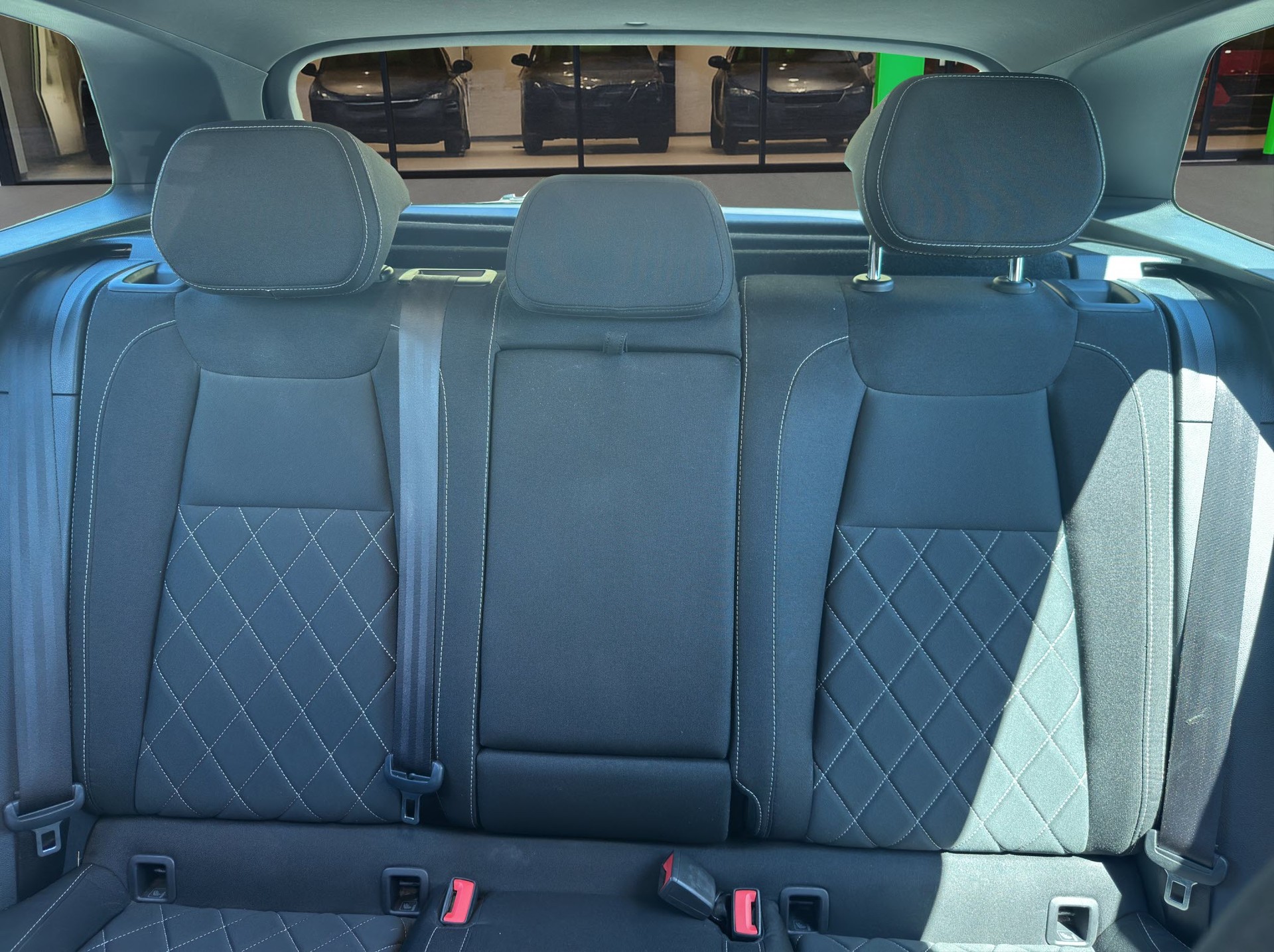 SKODA Karoq 1.5 TSI SportLine DSG-image-12