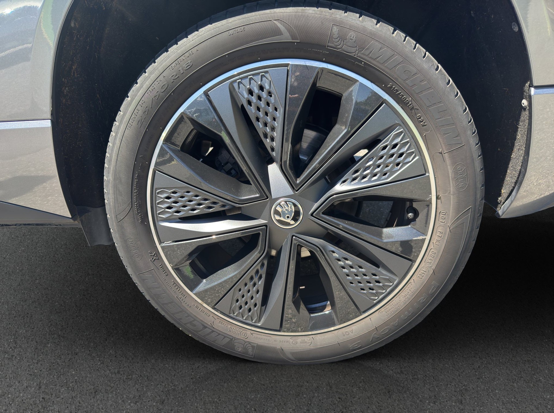 SKODA Karoq 1.5 TSI SportLine DSG-image-22