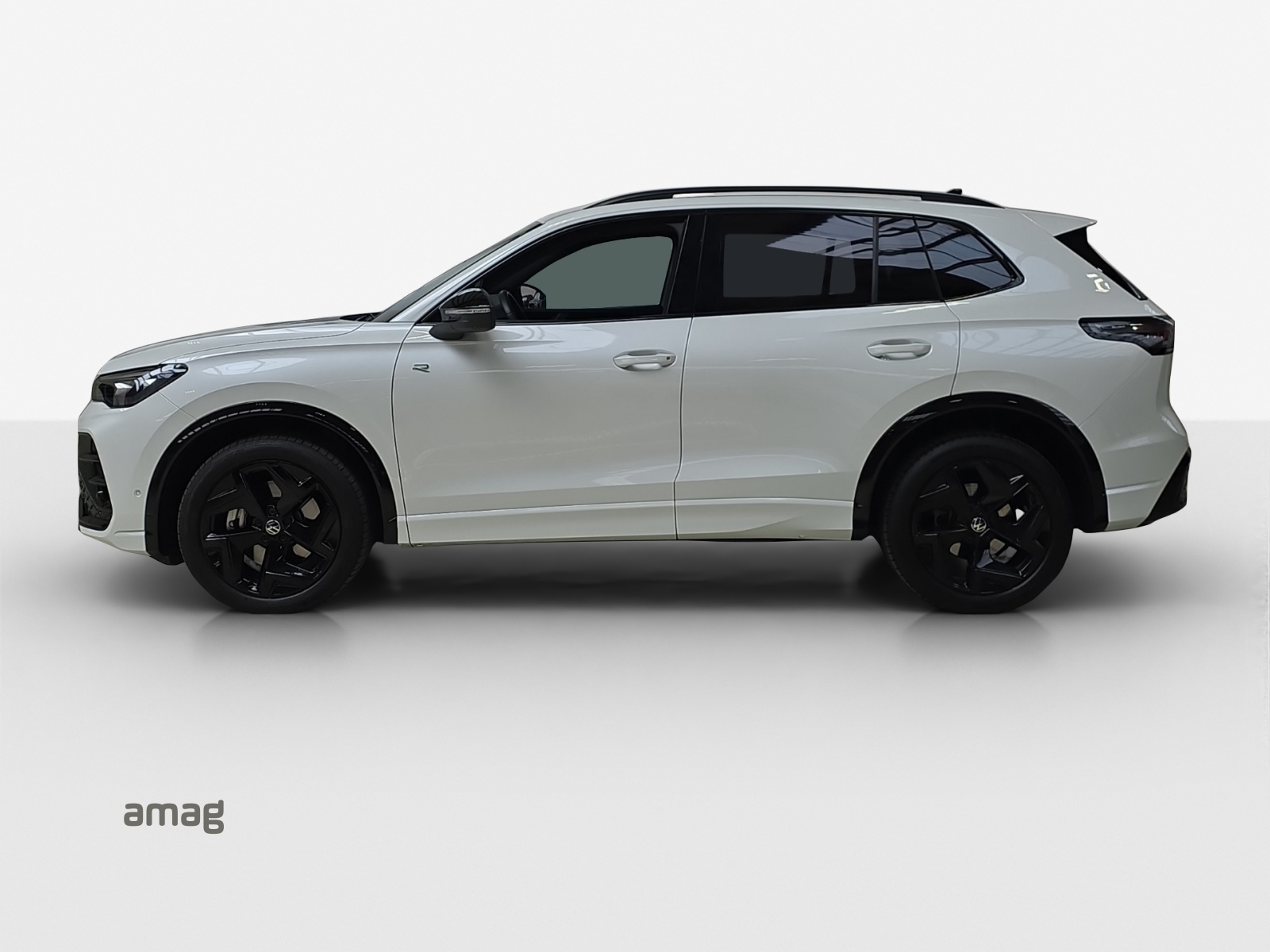 VW Tiguan 2.0 TDI SCR R-Line 4Motion DSG-showroom-element-1