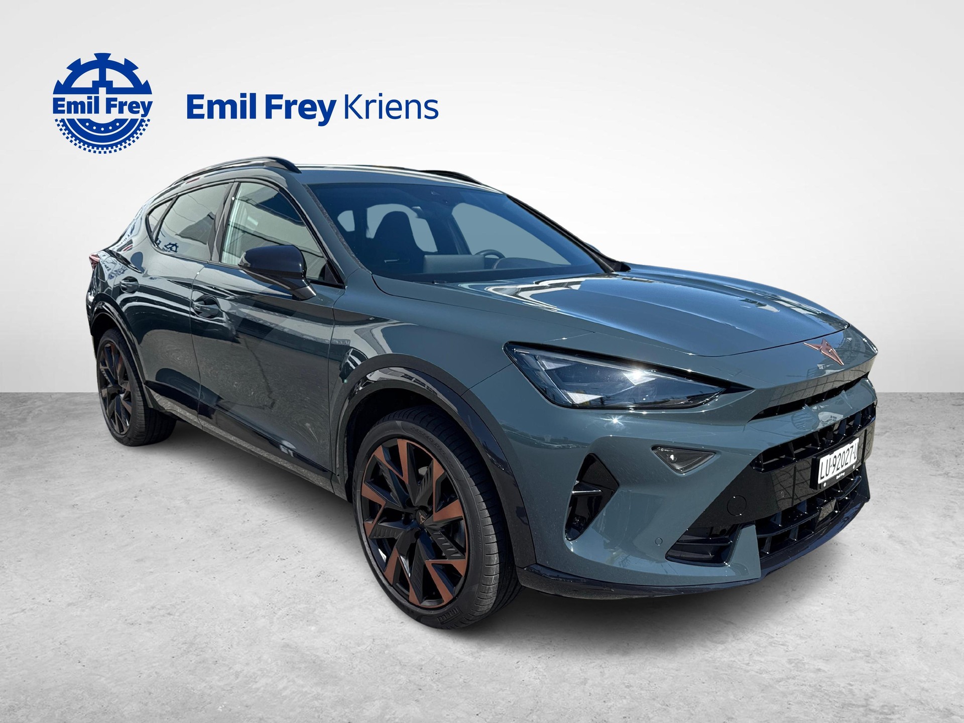 CUPRA Formentor 1.5 eTSI DSG-image-7