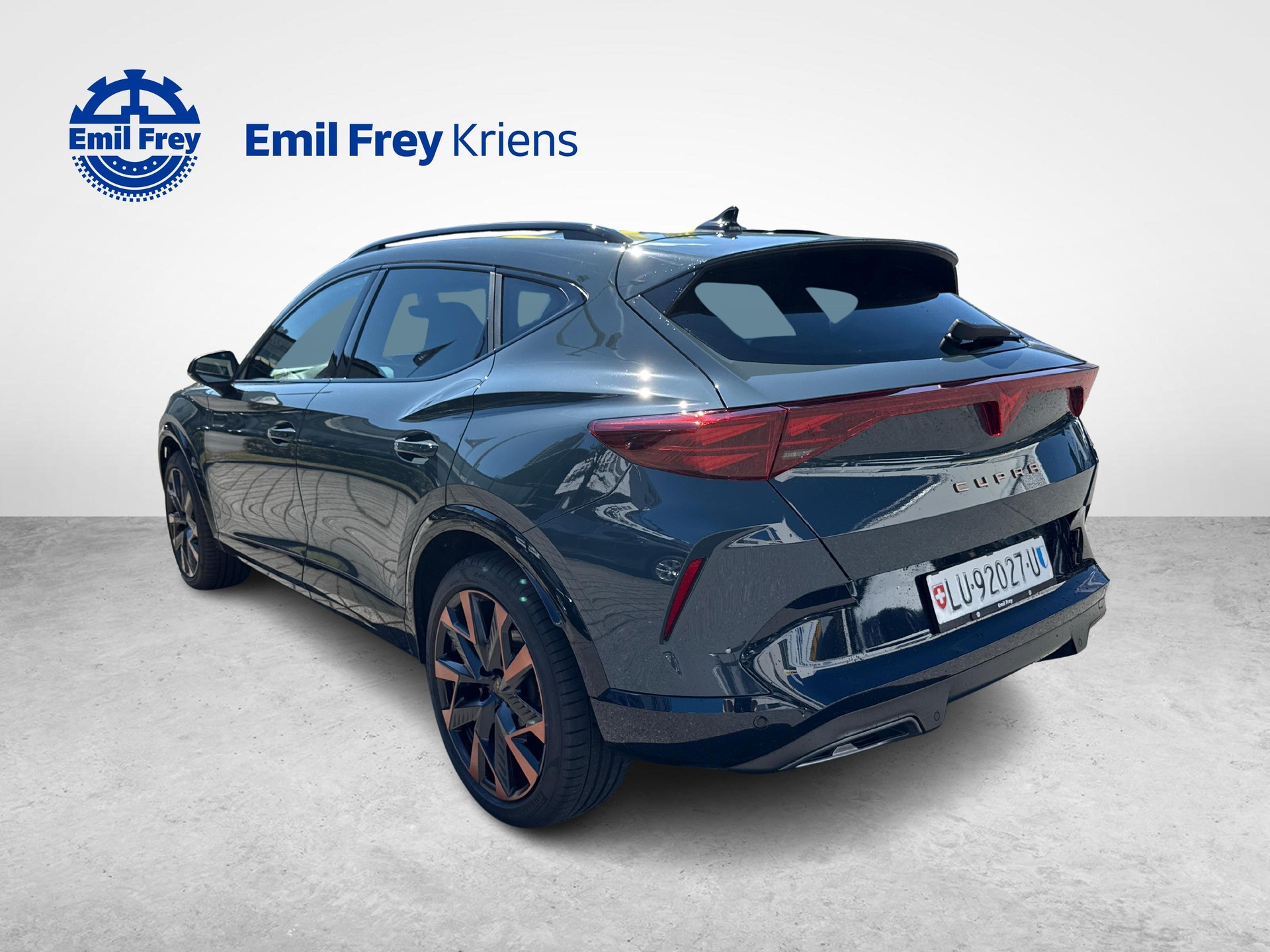 CUPRA Formentor 1.5 eTSI DSG-showroom-element-2