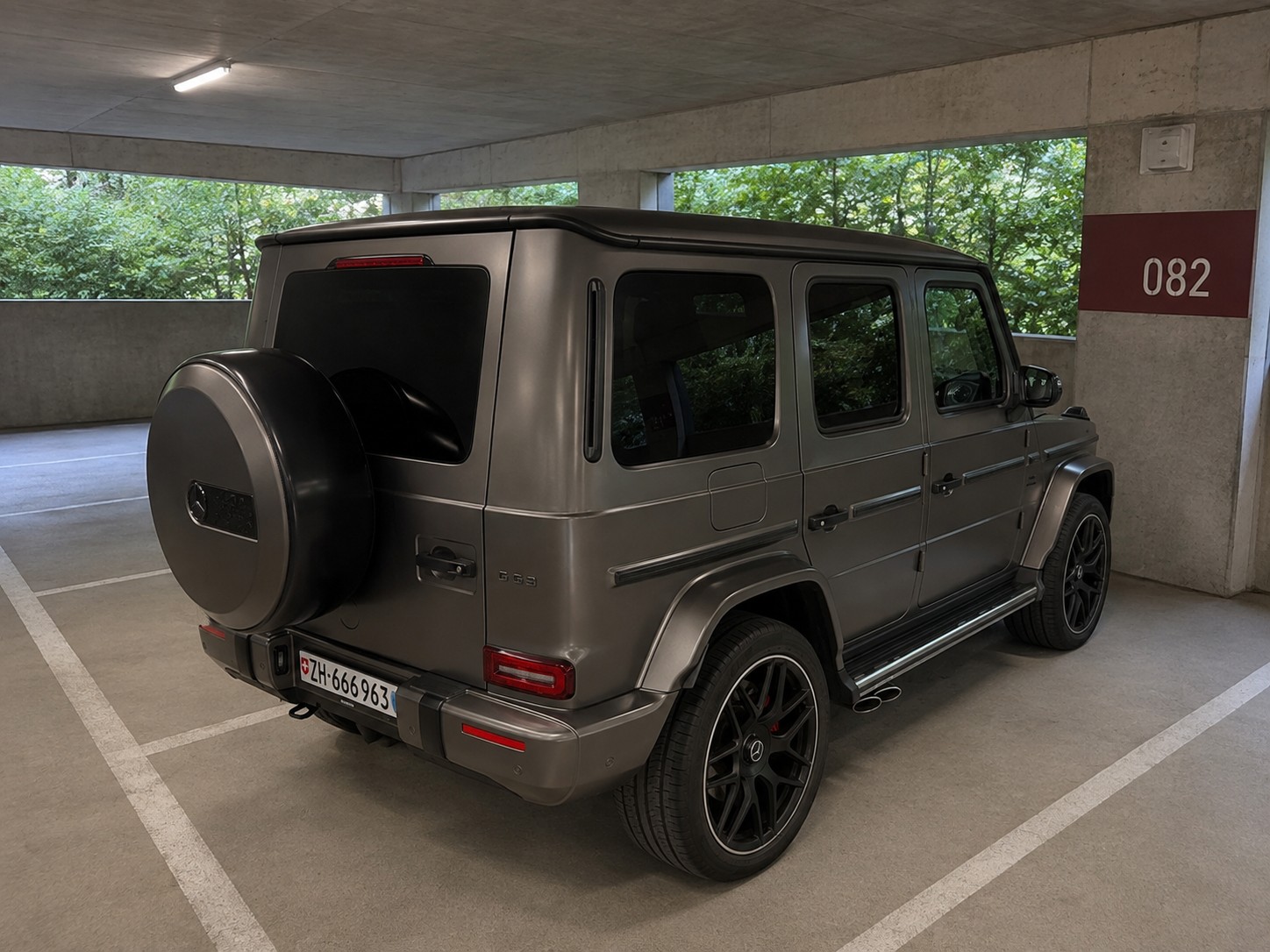 MERCEDES-BENZ G63 Monza Grey Magno | CH-Fahrzeug | MB Garantie | 10 Jahre Service-image-3