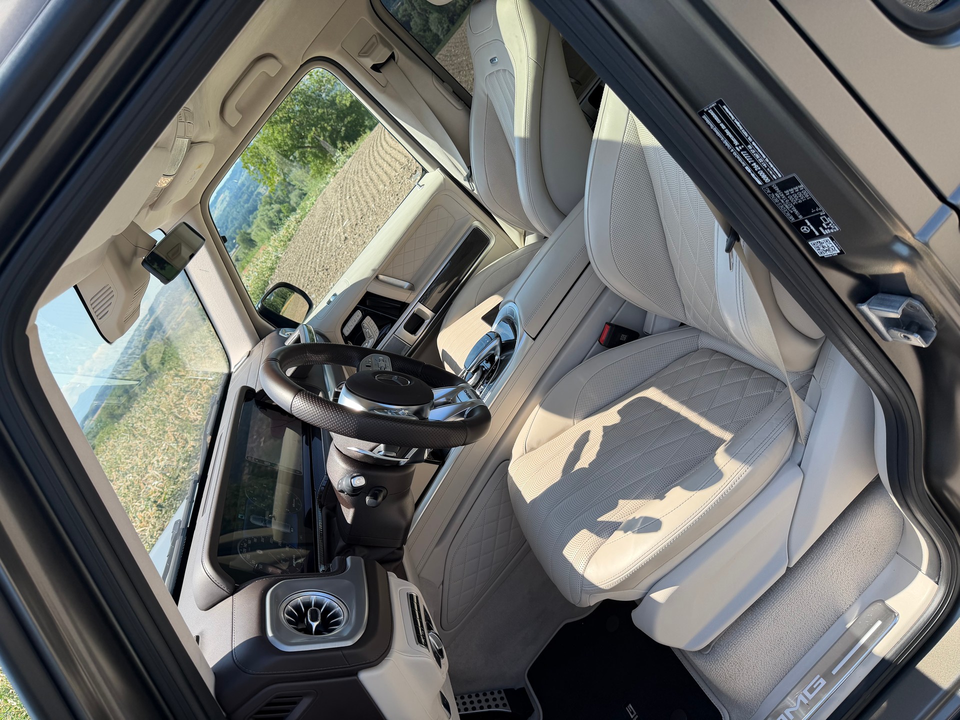 MERCEDES-BENZ G63 Monza Grey Magno | Night Paket II | CH-Fahrzeug | Garantie | 10 Jahre Service-image-10