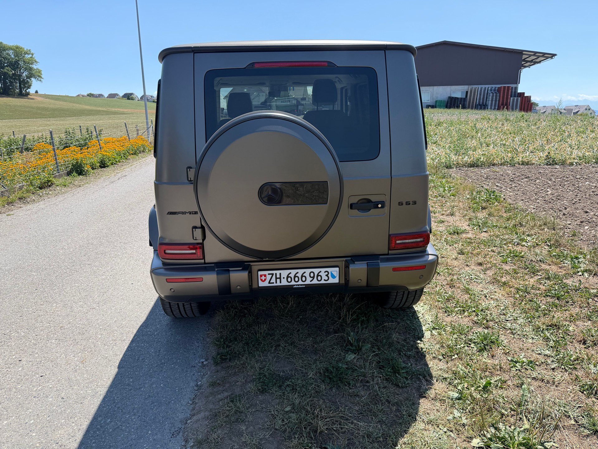 MERCEDES-BENZ G63 Monza Grey Magno | Night Paket II | CH-Fahrzeug | Garantie | 10 Jahre Service-image-7