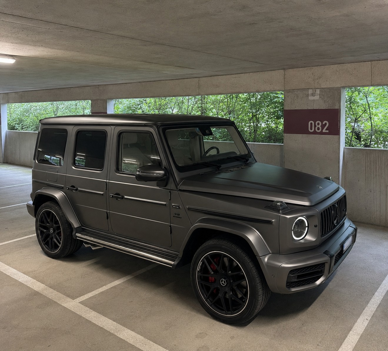 MERCEDES-BENZ G63 Monza Grey Magno | CH-Fahrzeug | MB Garantie | 10 Jahre Service-image-1