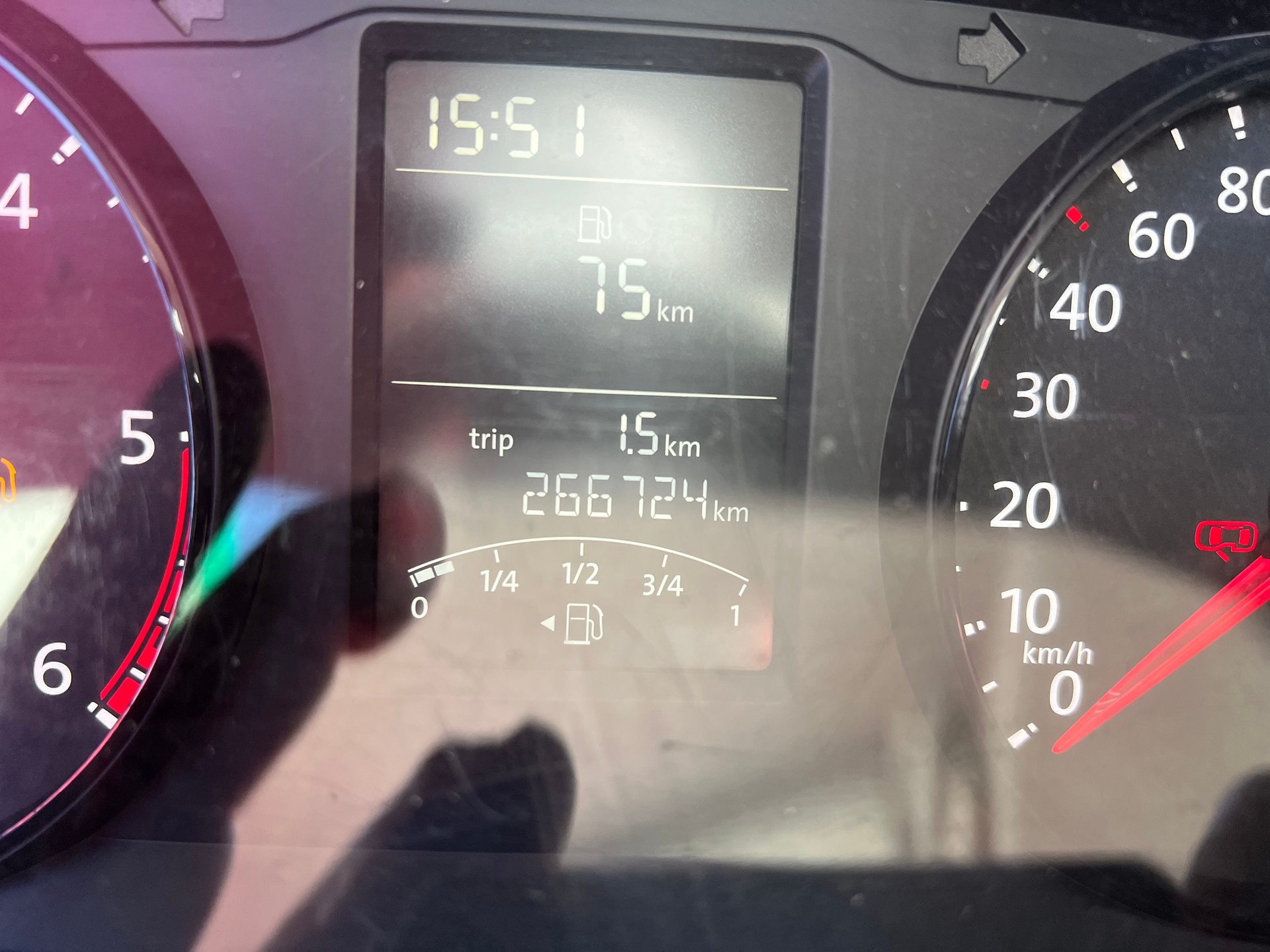 VW T6 2.0 TDI Entry-image-6