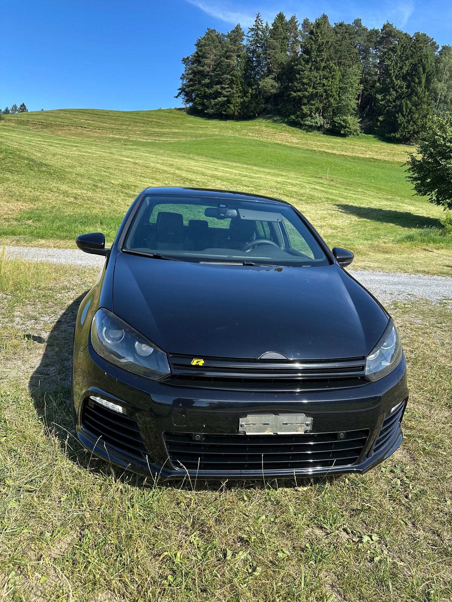 VW 2.0 TSI R DSG 4motion-image-2