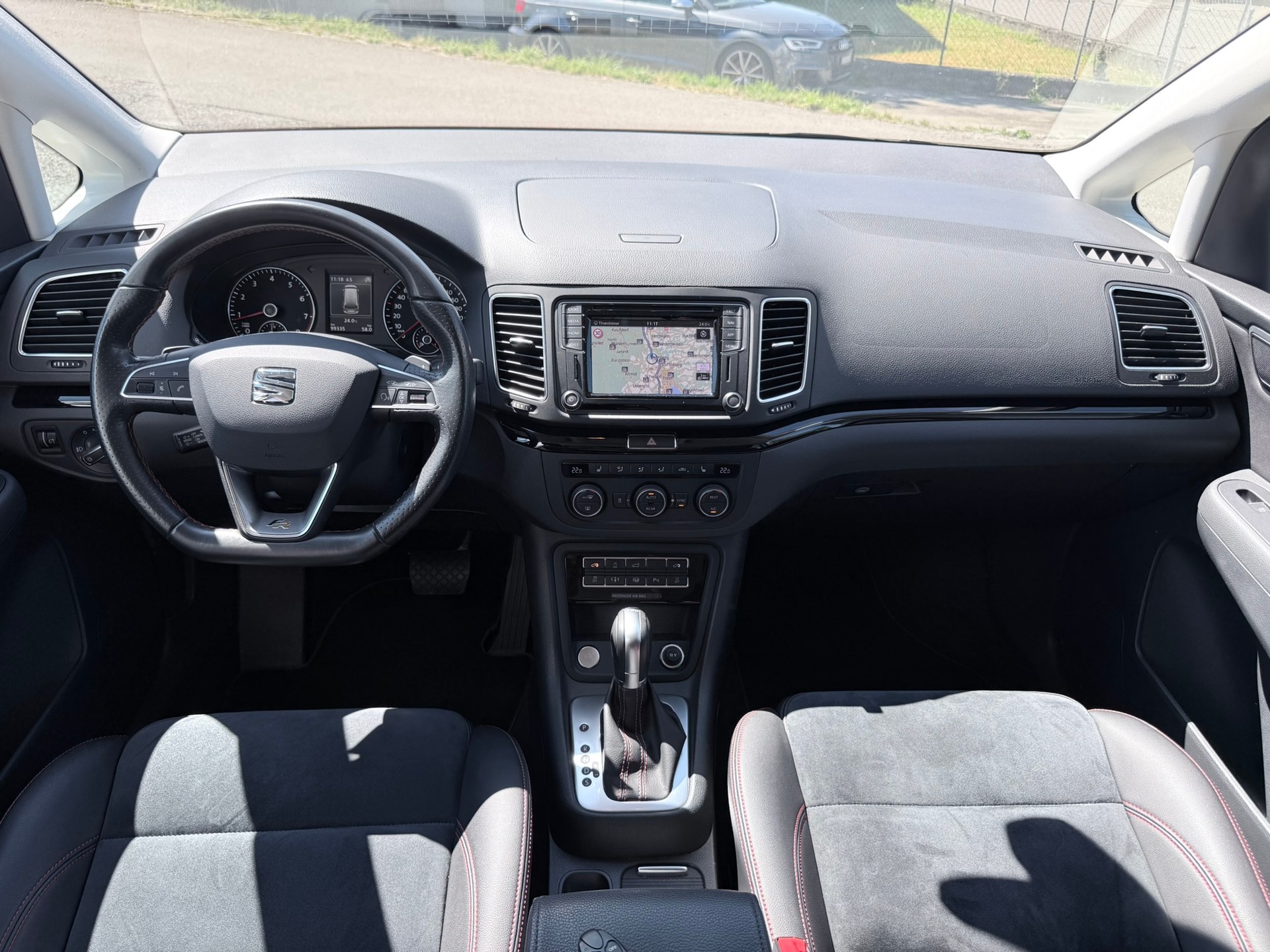 SEAT Alhambra 2.0 TSI FR Line DSG-image-15
