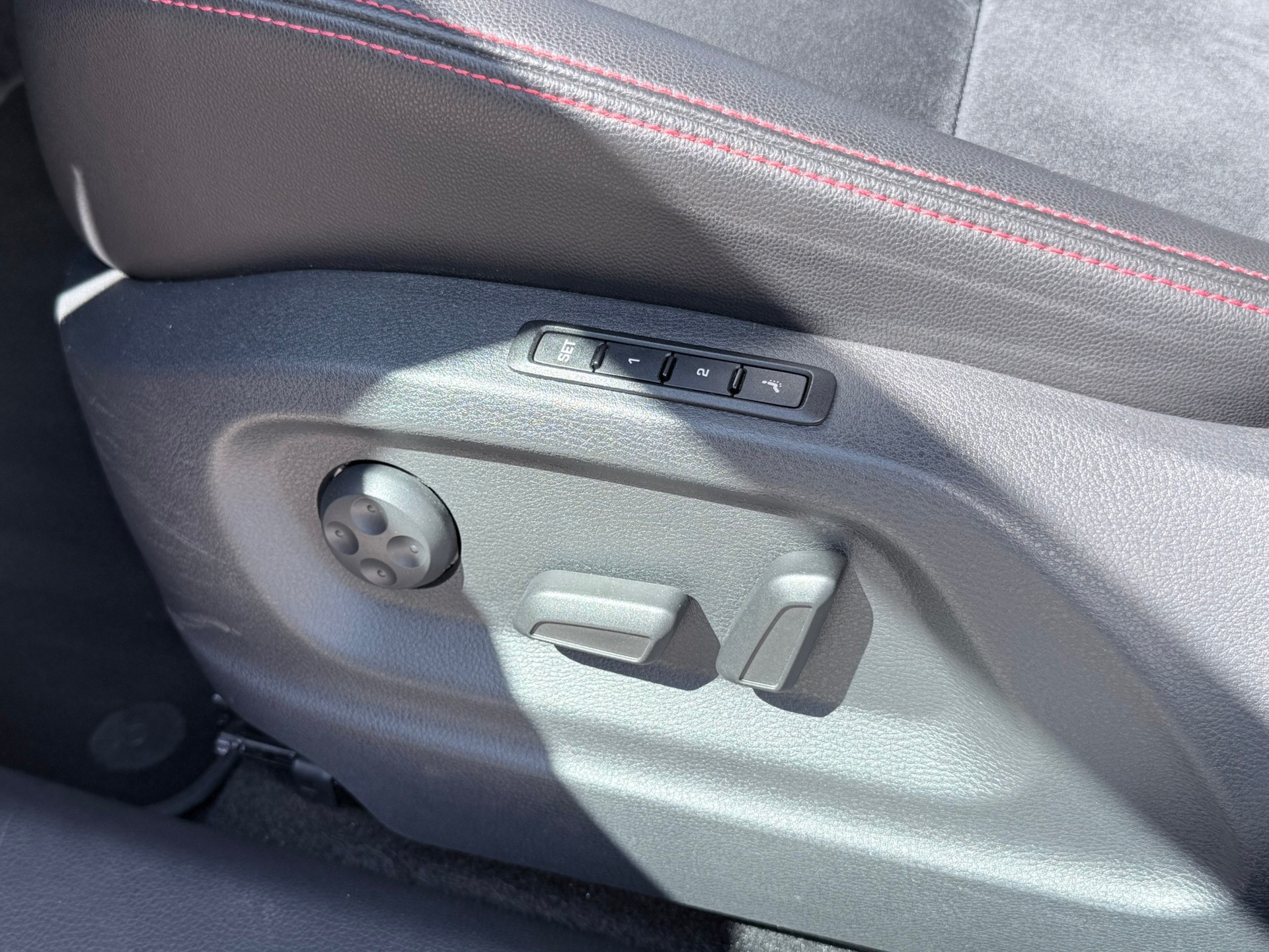 SEAT Alhambra 2.0 TSI FR Line DSG-image-13