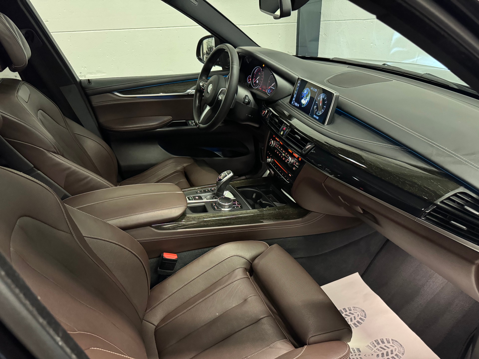 BMW X5 xDrive M50d Steptronic-image-19