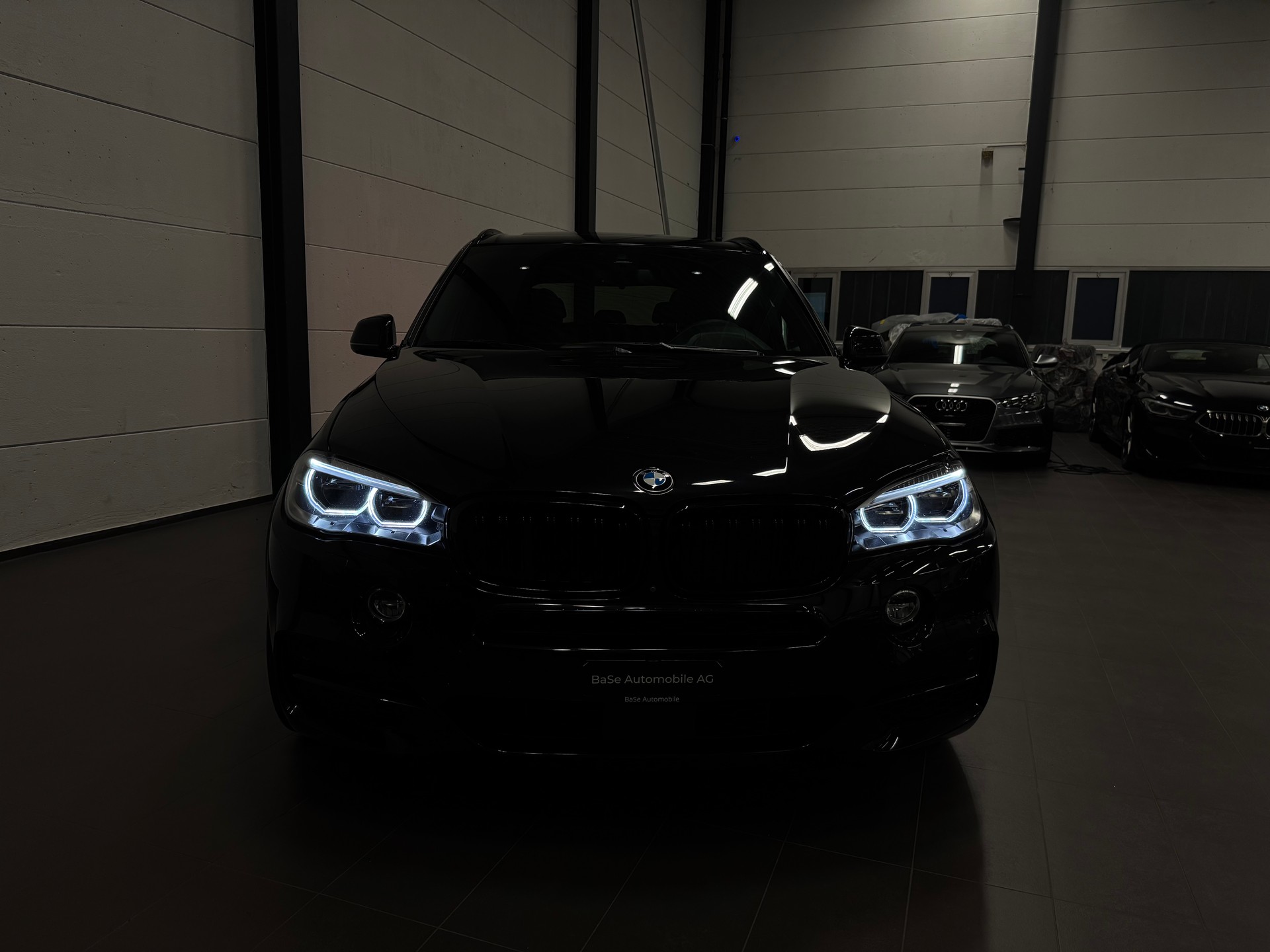 BMW X5 xDrive M50d Steptronic-image-7
