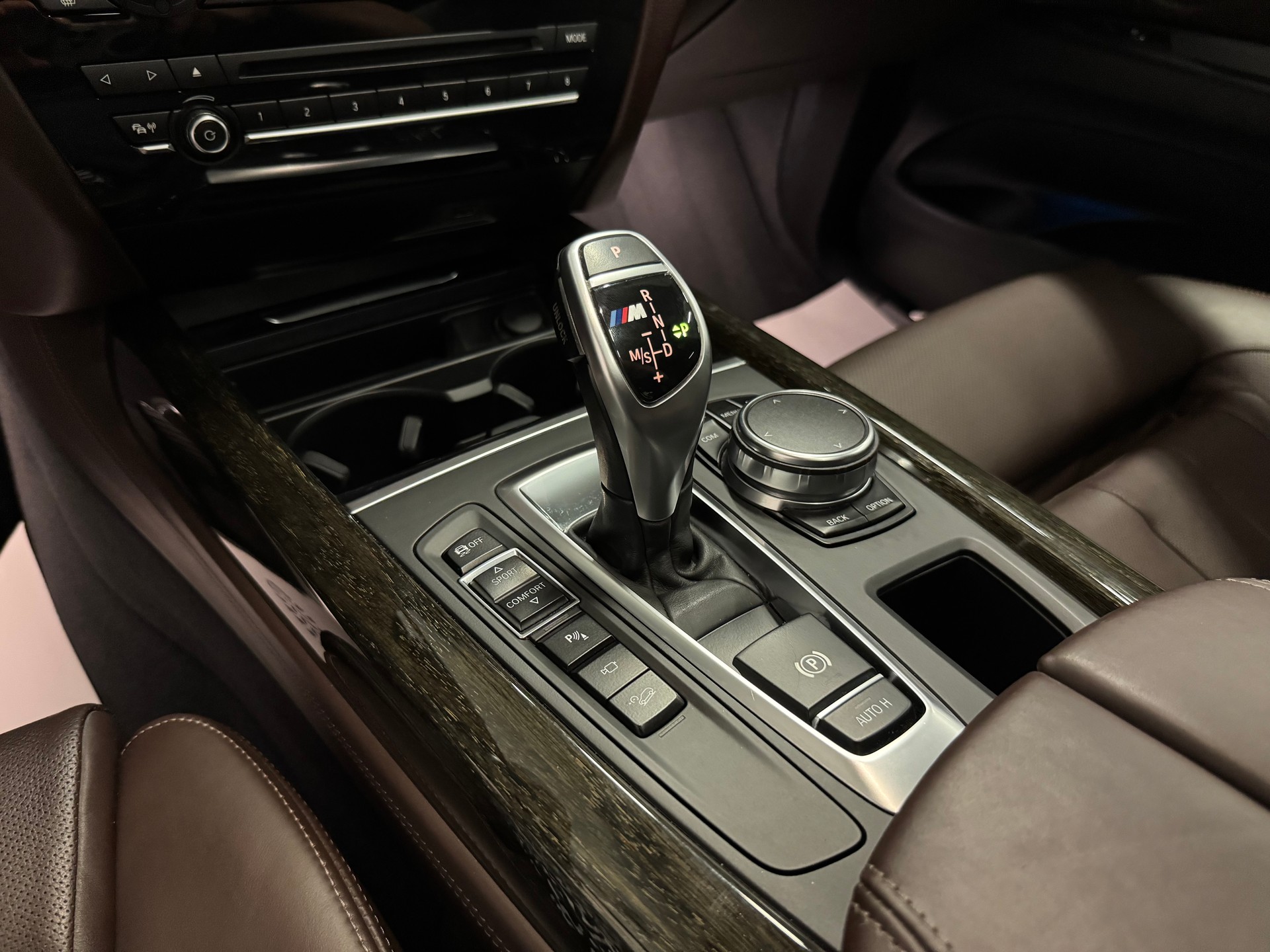 BMW X5 xDrive M50d Steptronic-image-28