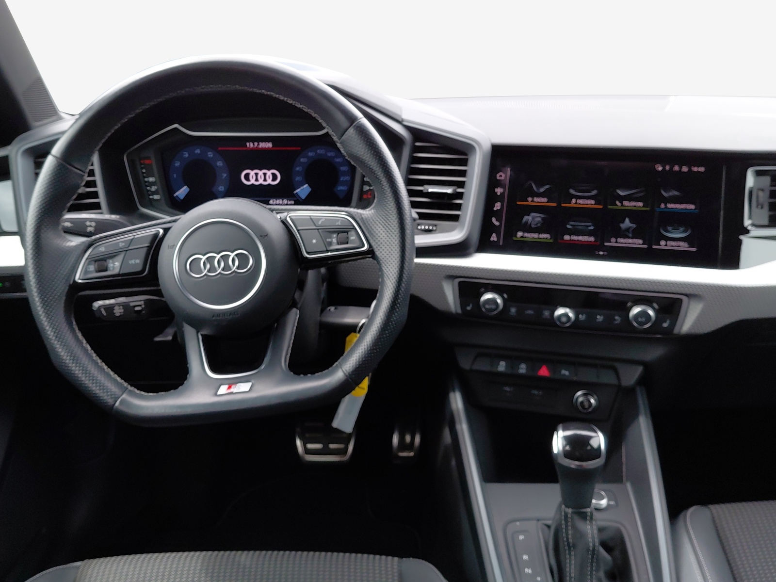 AUDI A1 Sportback 30 TFSI S Line Attraction S-tronic-image-8