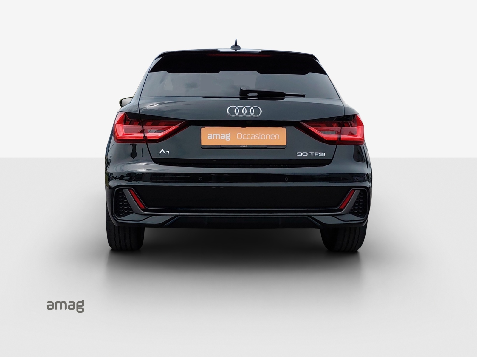 AUDI A1 Sportback 30 TFSI S Line Attraction S-tronic-image-3