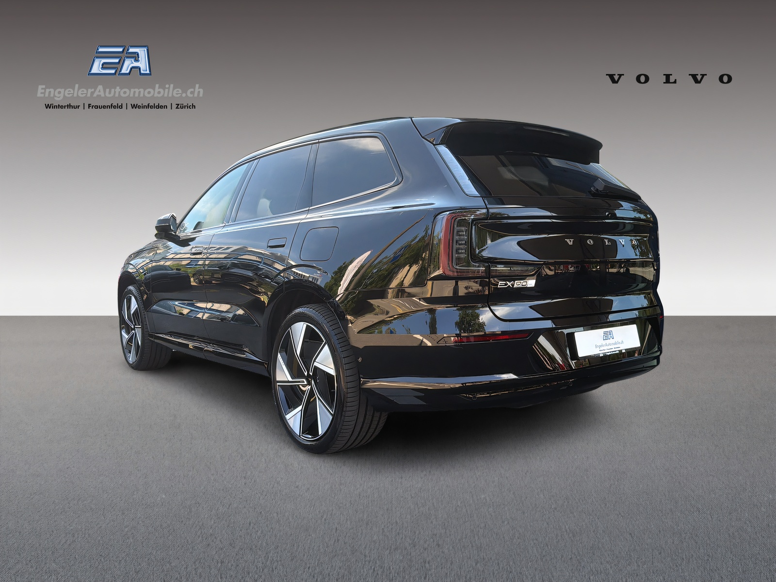 VOLVO EX90 Twin Performance Ultra AWD-showroom-element-3