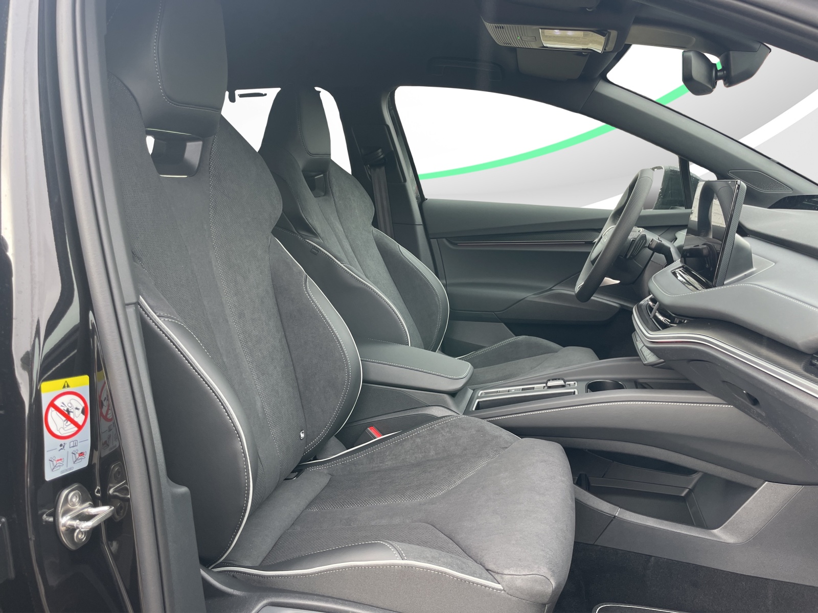 SKODA Elroq 85 Sportline-image-12