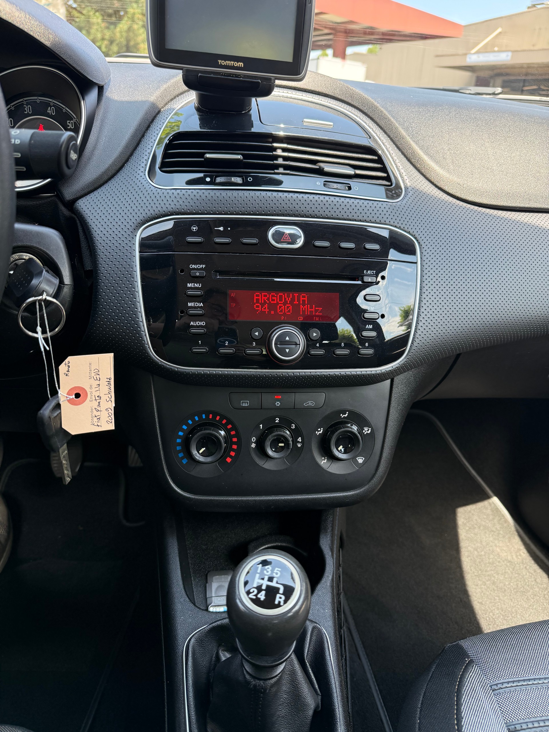 FIAT Punto 1.4 EVO Genius-image-11