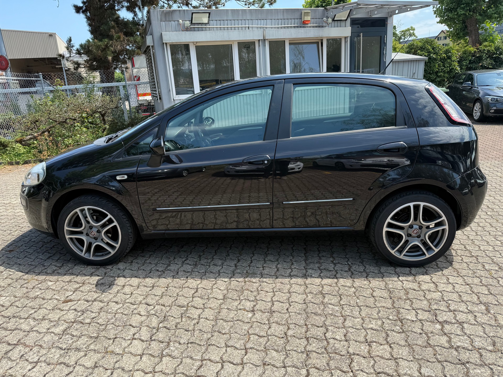 FIAT Punto 1.4 EVO Genius-image-7