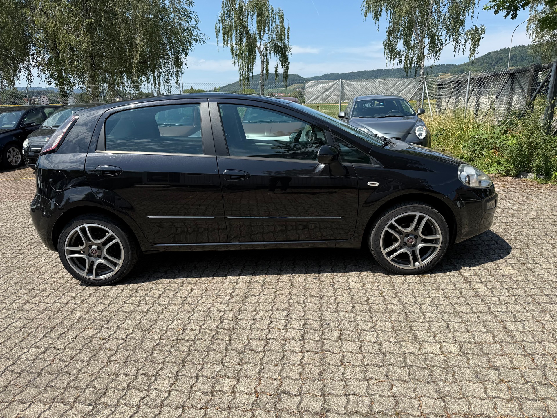 FIAT Punto 1.4 EVO Genius-image-3