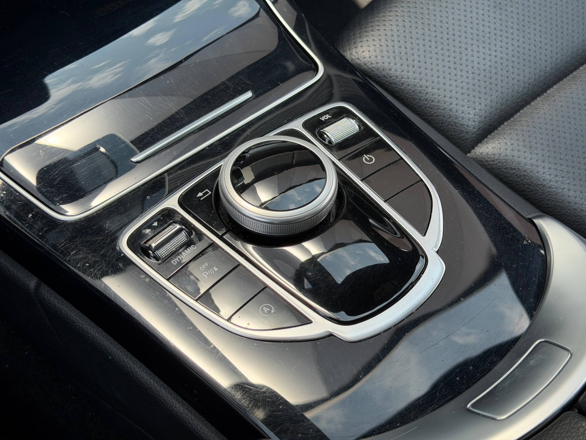 MERCEDES-BENZ C 220 BlueTEC AMG Line 7G-Tronic *CH-Fahrzeug* *Multibeam-LED*-image-21