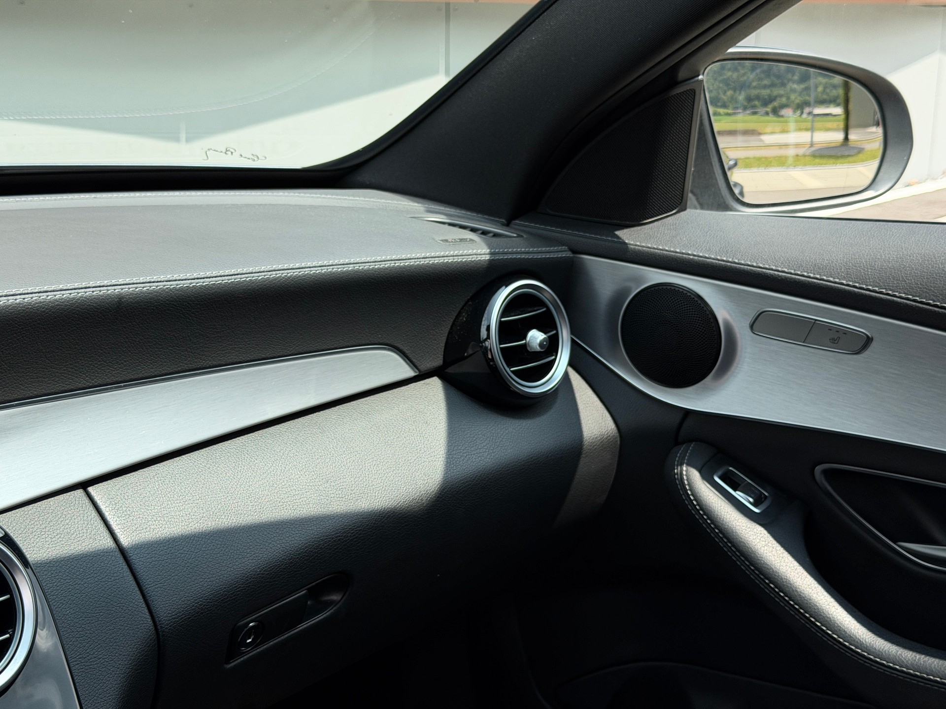 MERCEDES-BENZ C 220 BlueTEC AMG Line 7G-Tronic *CH-Fahrzeug* *Multibeam-LED*-image-19