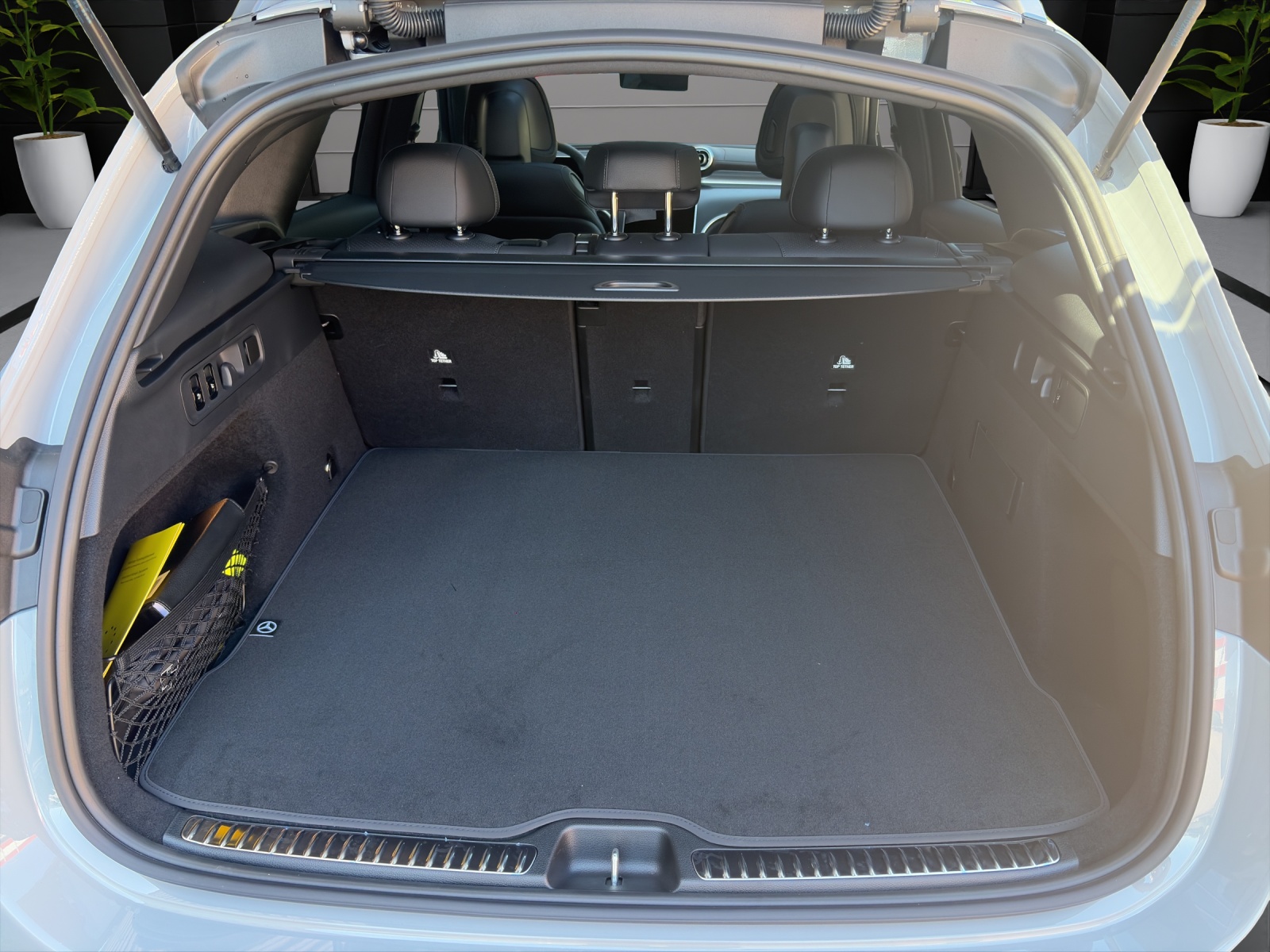 MERCEDES-BENZ GLC 300 4Matic 9G-Tronic-image-5