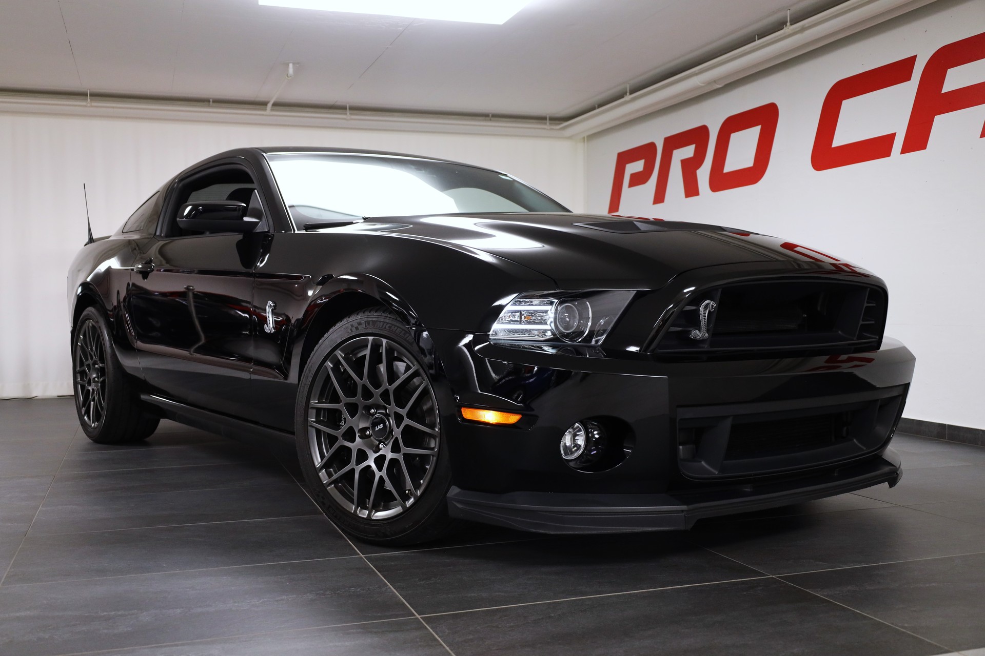 FORD Mustang Shelby GT500 5.8 SVT 2014 Modell