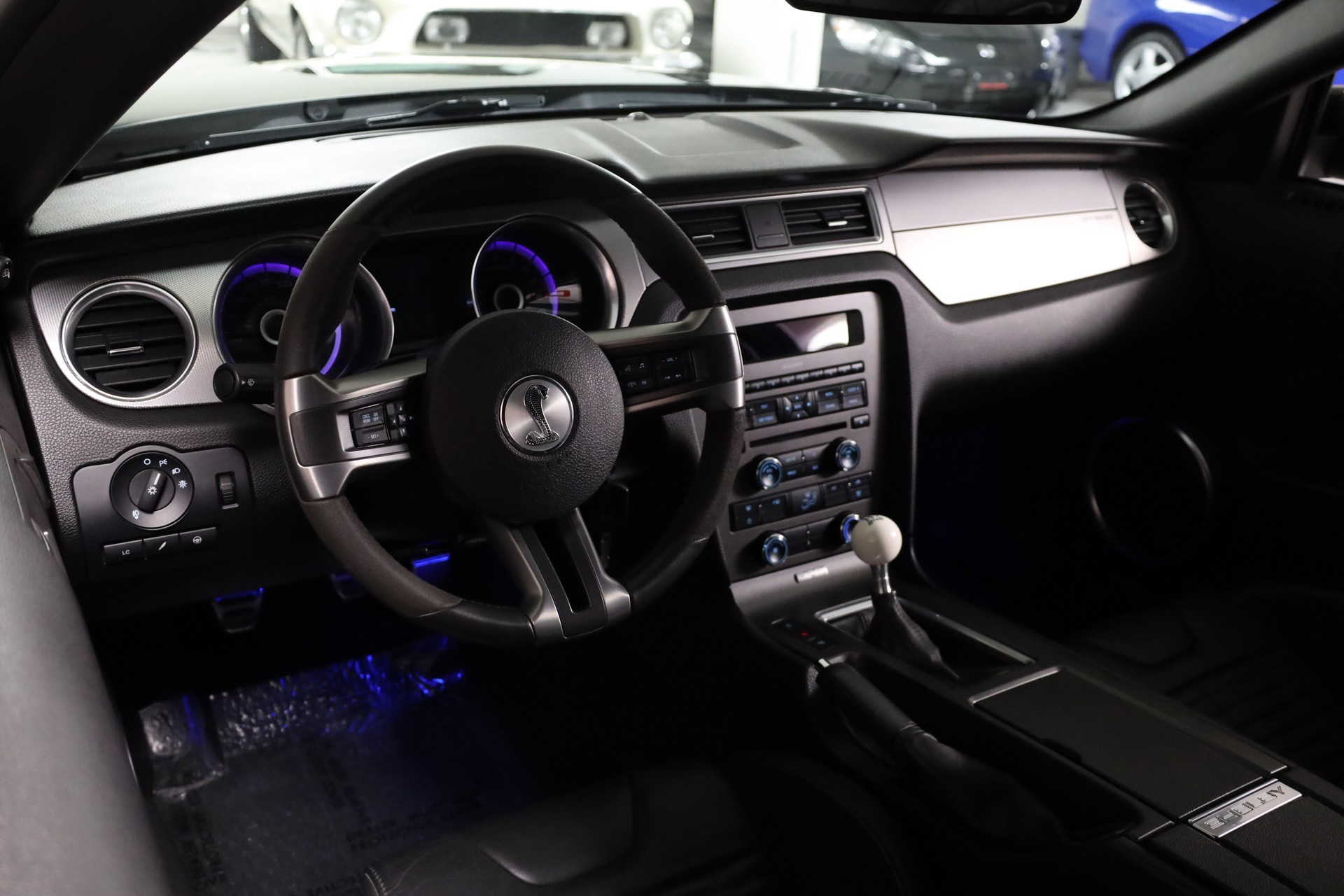 FORD Mustang Shelby GT500 5.8 SVT 2014 Modell-image-9