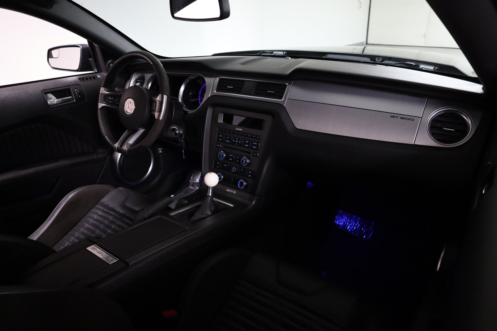 FORD Mustang Shelby GT500 5.8 SVT 2014 Modell-image-10