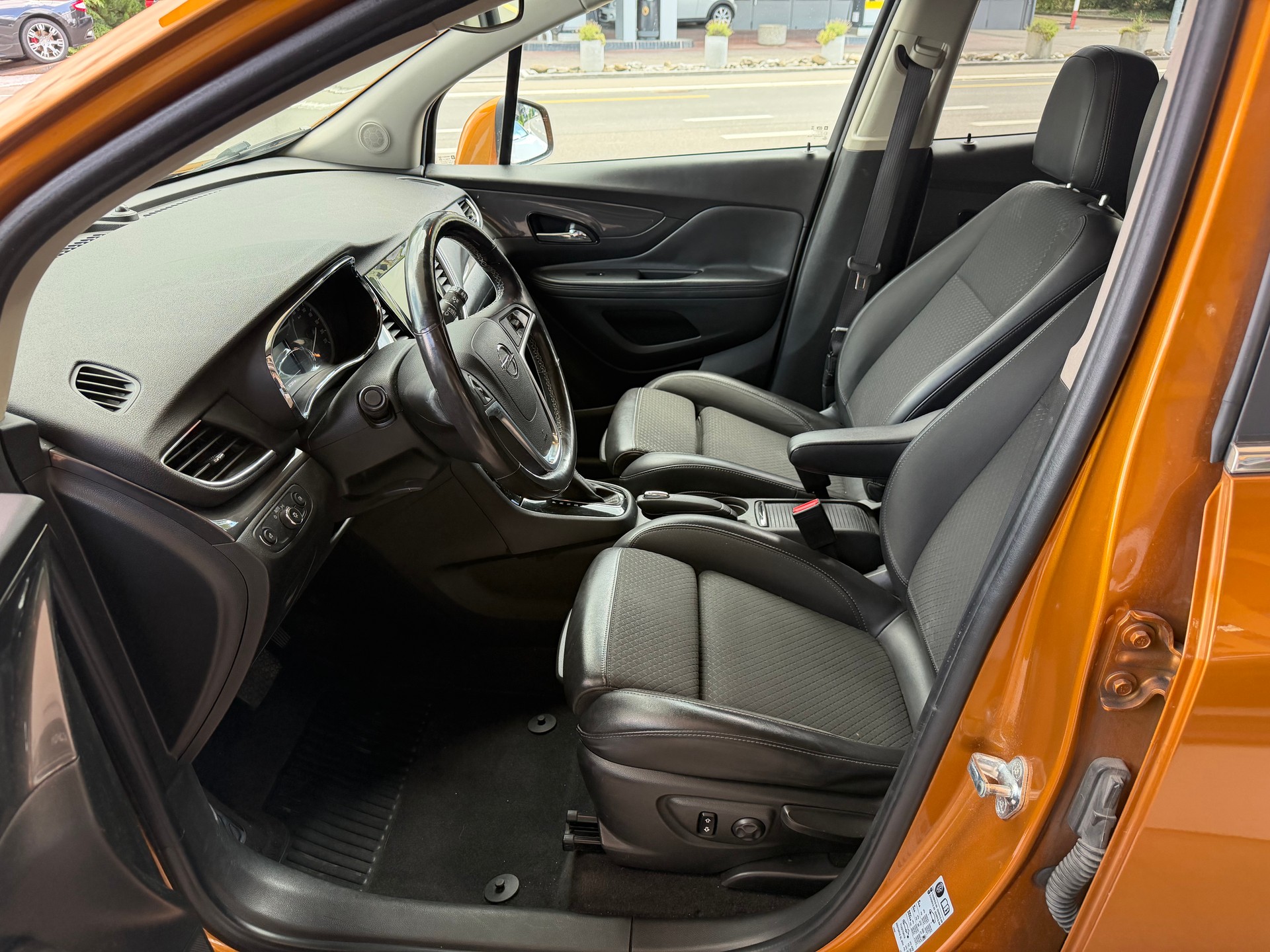 OPEL Mokka X 1.4i 16V Turbo Enjoy 4WD Automatik-image-7