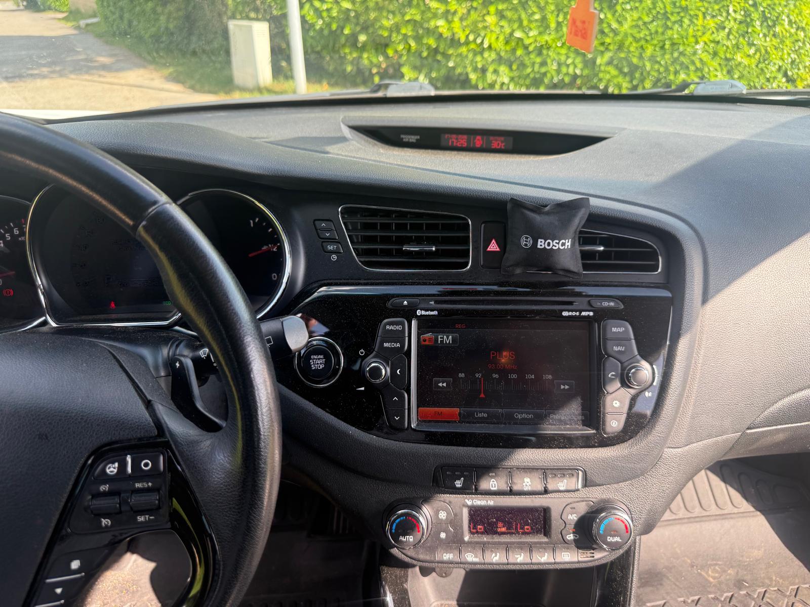 KIA Cee'd 1.6 GDi Trend DCT-image-14