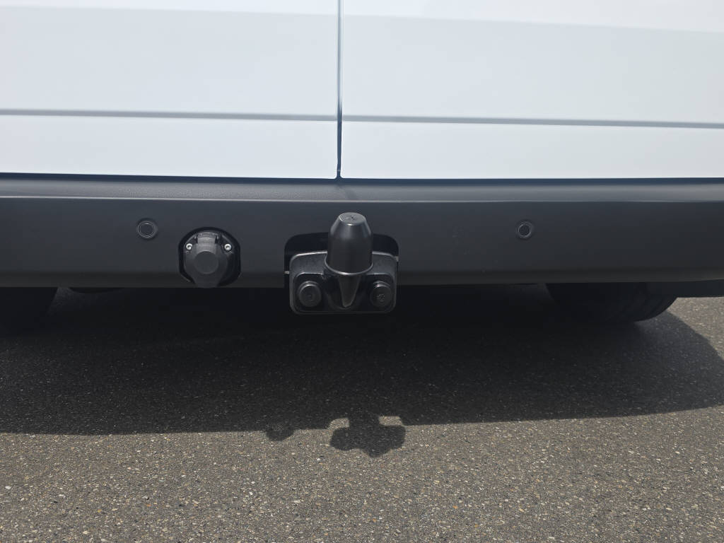 FORD Transit Custom Van 280 L1 2.0 EcoBlue 136 Lead In-image-12