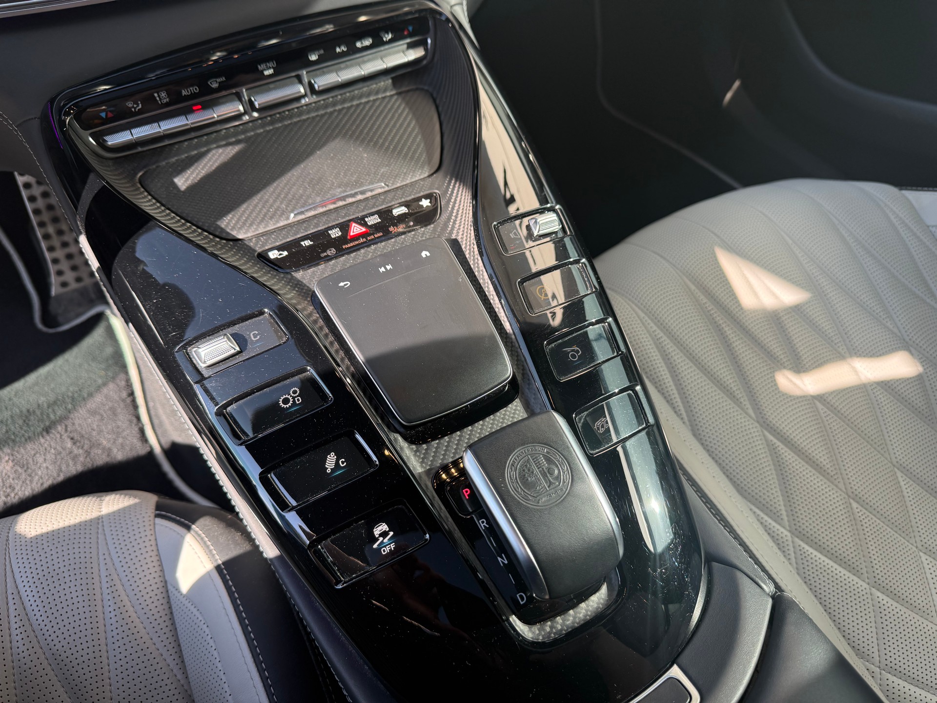 MERCEDES-BENZ AMG GT 4 53 4Matic+ Speedshift TCT Special Edition-image-13