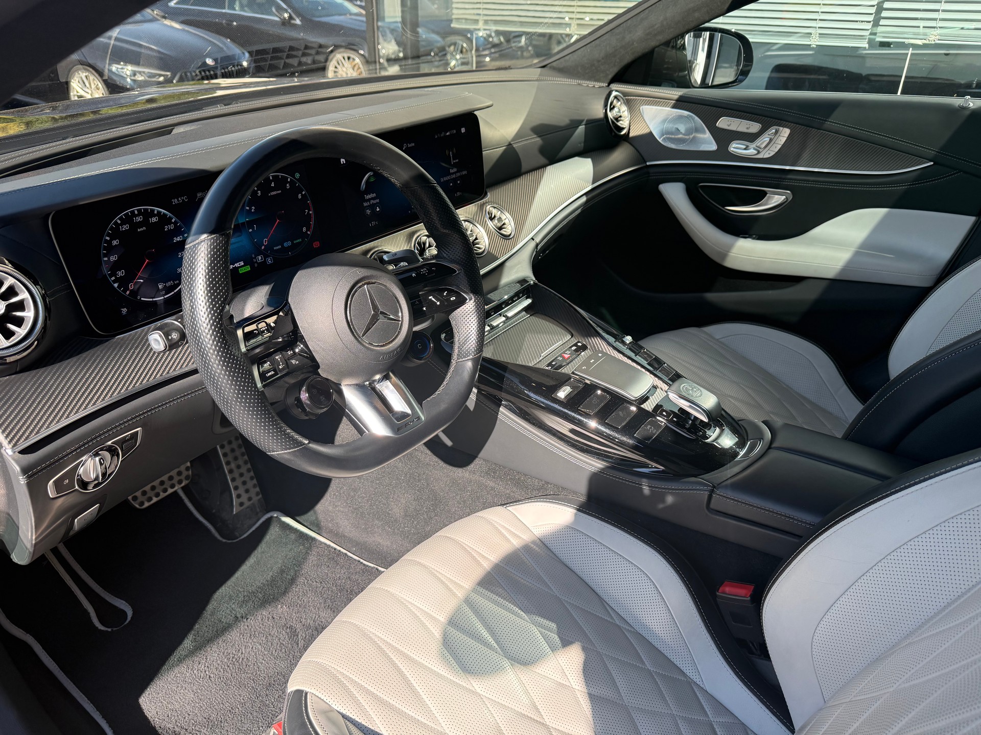 MERCEDES-BENZ AMG GT 4 53 4Matic+ Speedshift TCT Special Edition-image-7