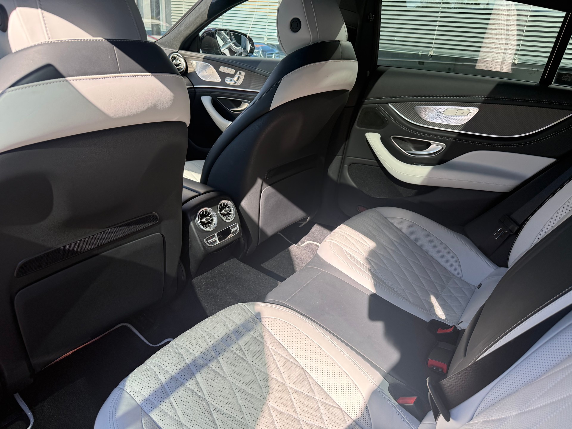 MERCEDES-BENZ AMG GT 4 53 4Matic+ Speedshift TCT Special Edition-image-14