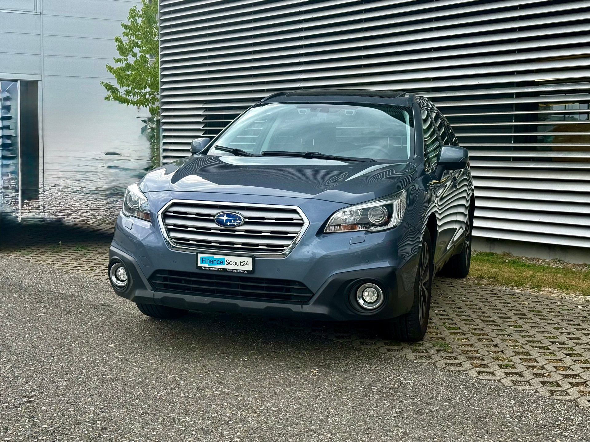SUBARU Outback 2.0D Swiss AWD Lineartronic-image-6