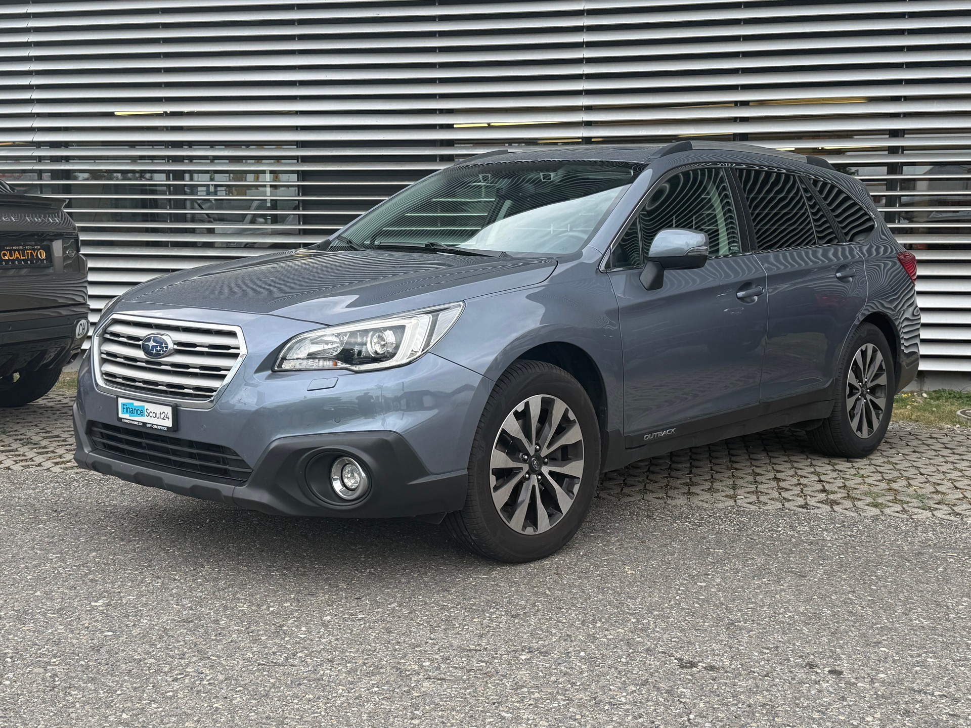 SUBARU Outback 2.0D Swiss AWD Lineartronic-image-8