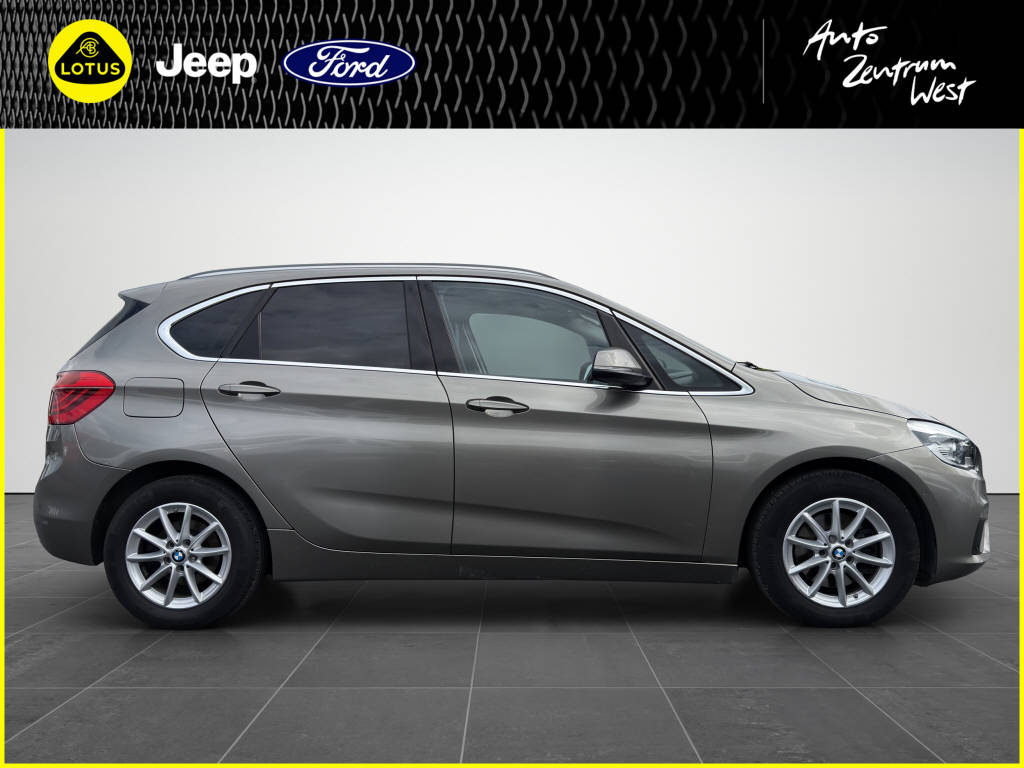 BMW 220d Active Tourer xDrive SAG-image-5