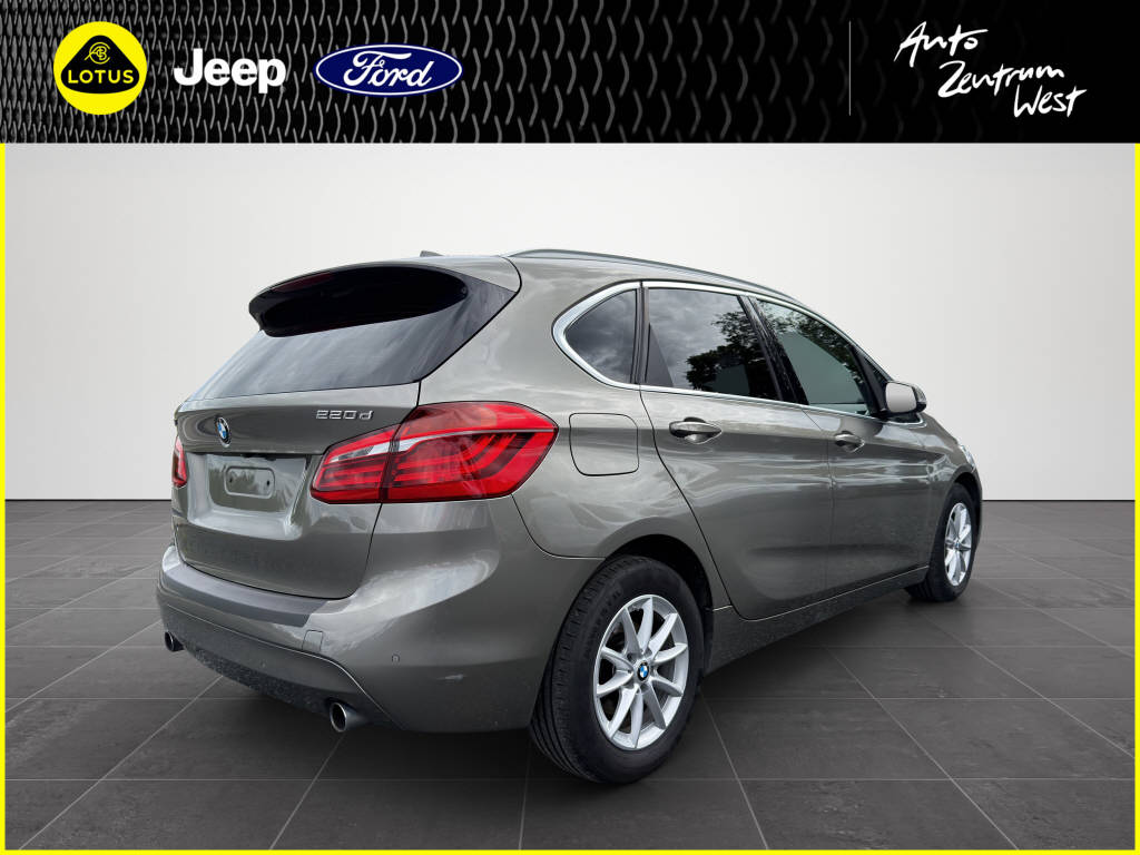 BMW 220d Active Tourer xDrive SAG-image-4