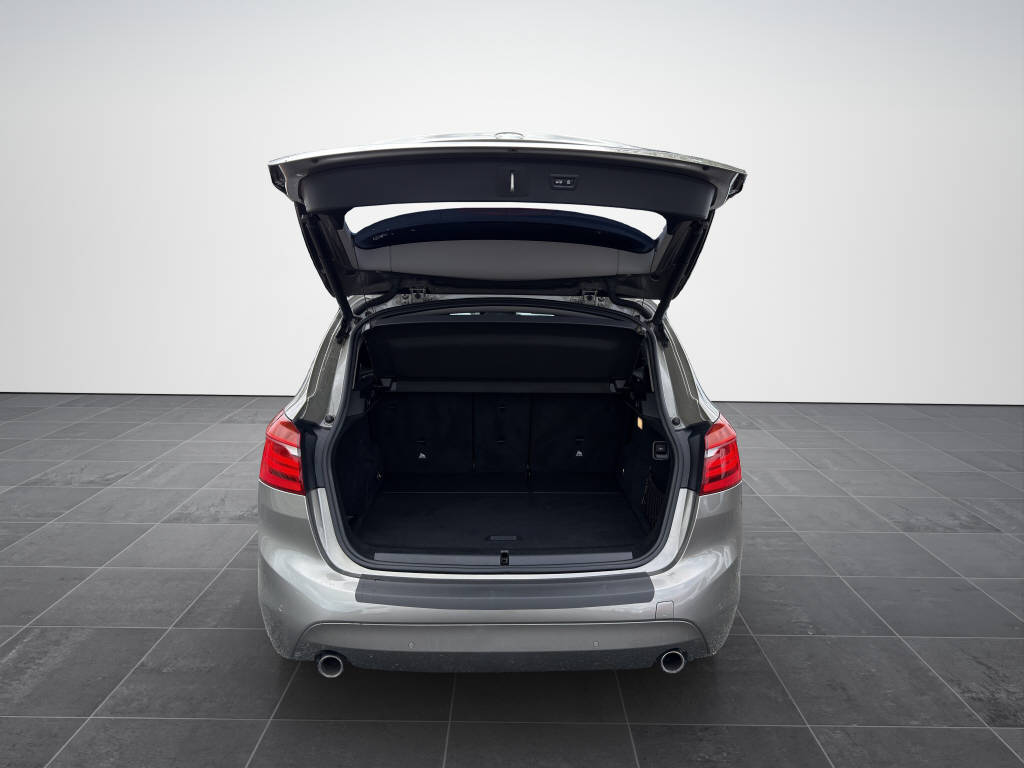 BMW 220d Active Tourer xDrive SAG-image-13