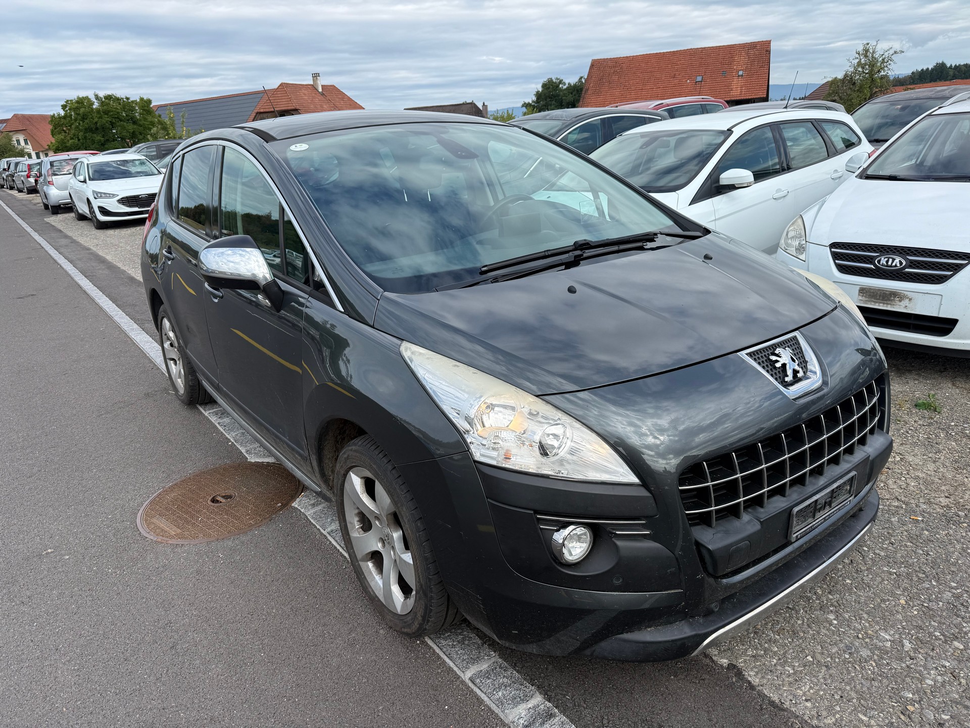 PEUGEOT 3008 1.6 16V T Platinum-image-2