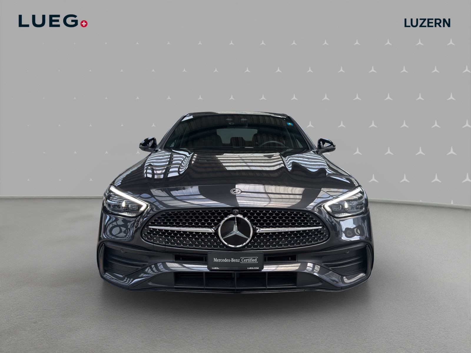 MERCEDES-BENZ C 200 4Matic AMG Line-image-5