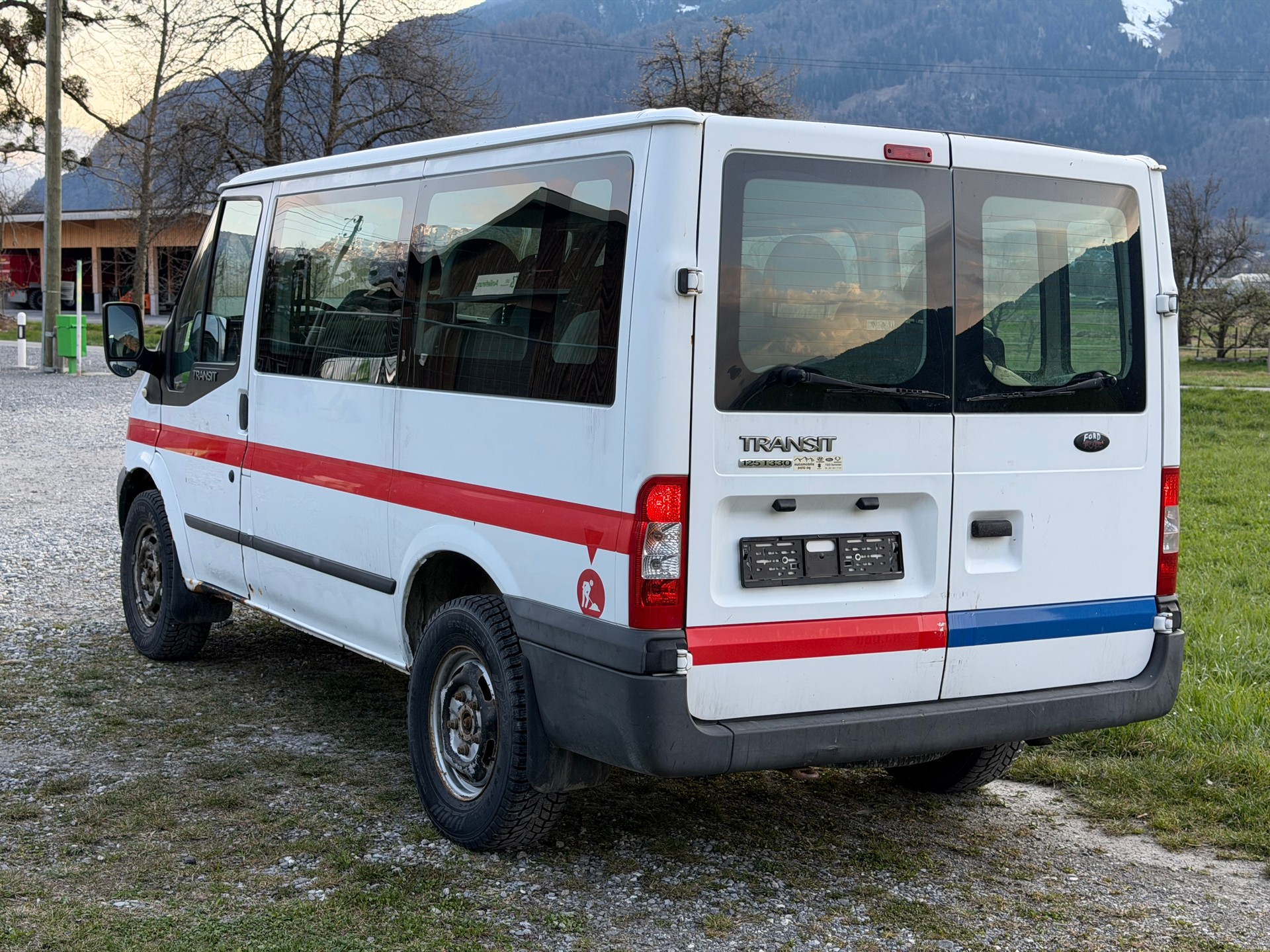 FORD Transit 330S Trend-image-2