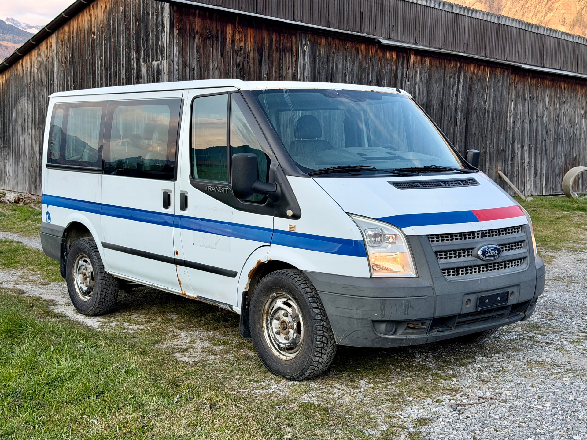 FORD Transit 330S Trend-image-6