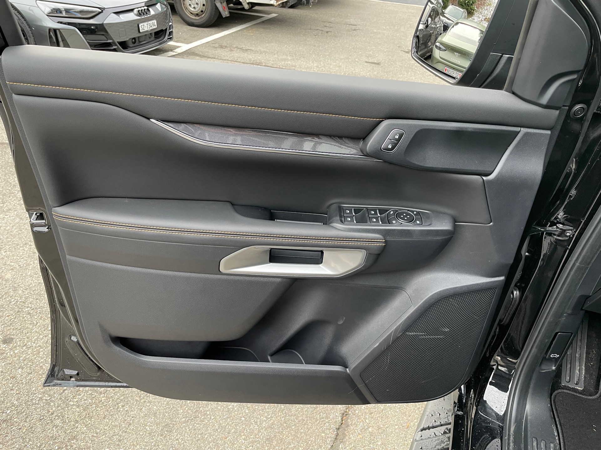 FORD Ranger Wildtrak 2.3 Eco Boost e-4WD Automat-image-9