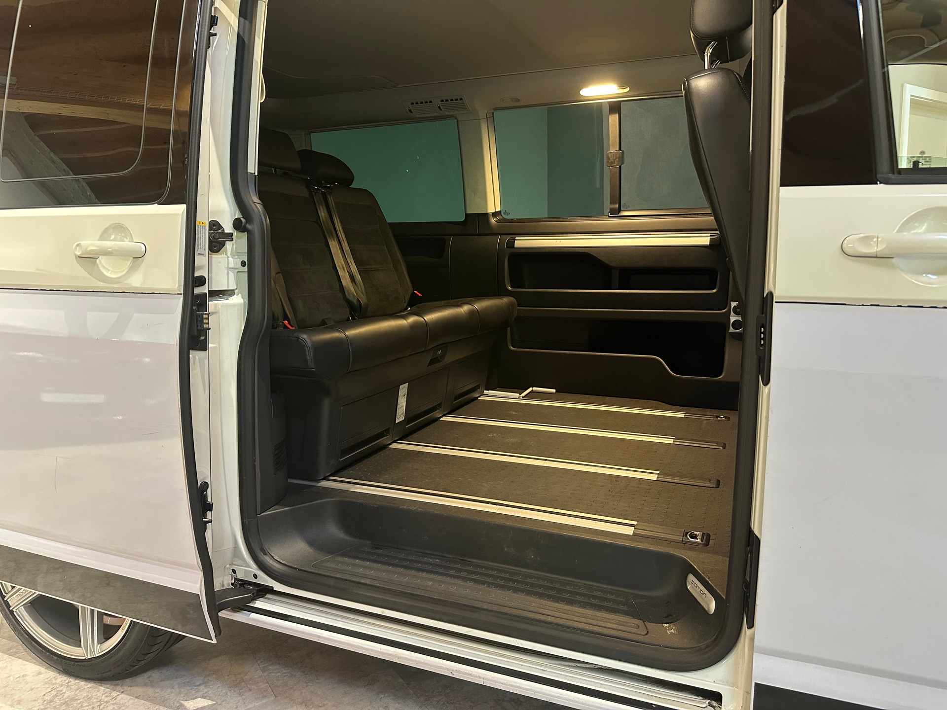 VW T6 California 2.0 Bi-TDI Beach Edition 4Motion DSG/Vollausstattung/Frisch ab MFK und VW-Service/1. Jahr Garantie inkl.-image-9